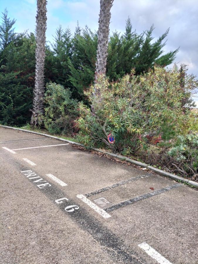 Studio Avec Parking Tout A Pied Et Calme Bandol Esterno foto